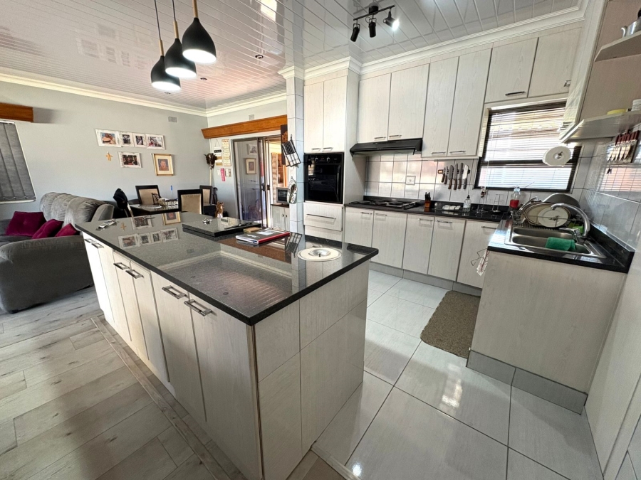 3 Bedroom Property for Sale in Dagbreek Free State